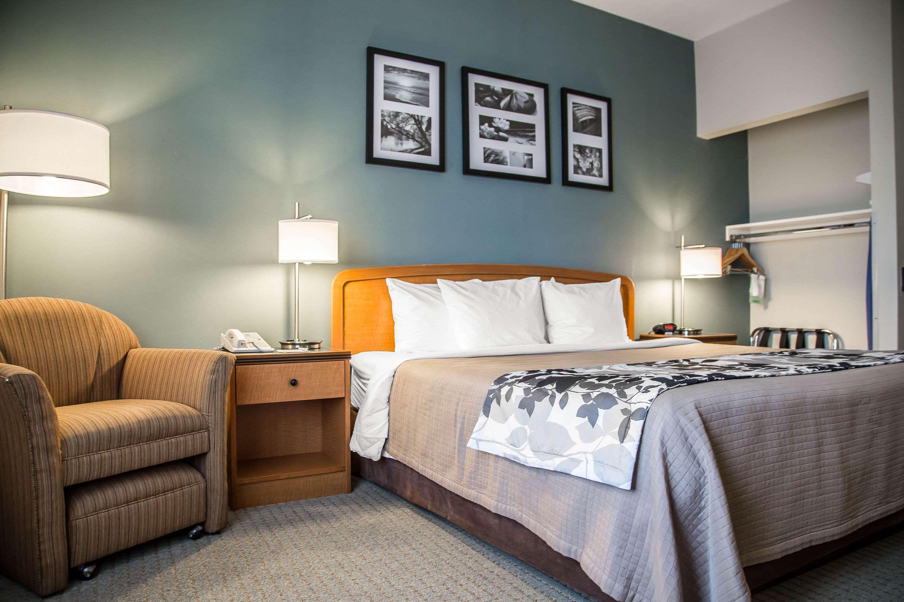 Sleep & - Quad Cities 3* Davenport